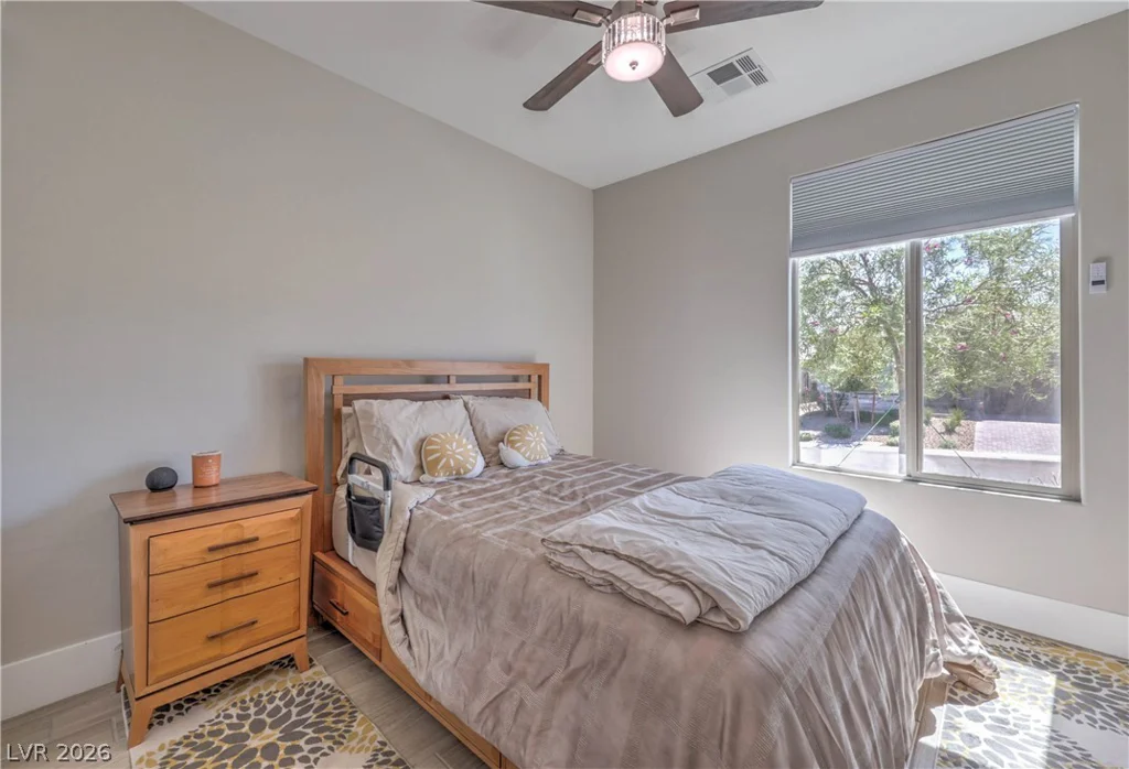 9584 SARD, Las Vegas, NV 89143