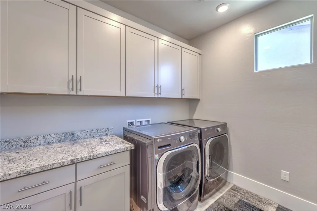 9584 SARD, Las Vegas, NV 89143