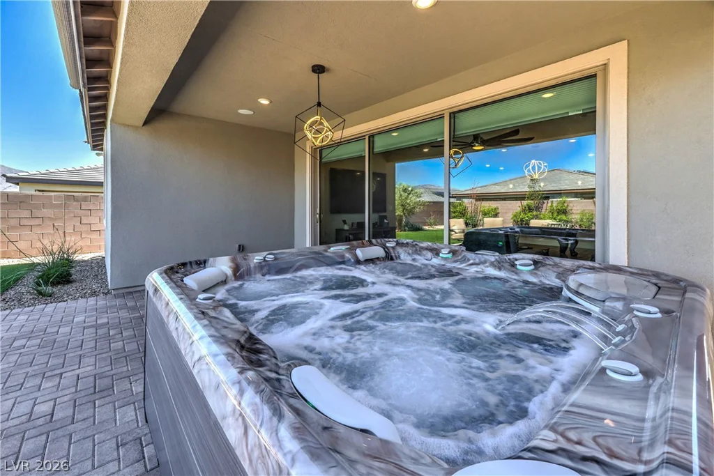 9584 SARD, Las Vegas, NV 89143