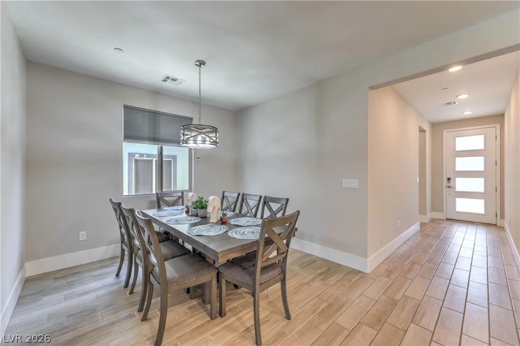 9584 SARD, Las Vegas, NV 89143