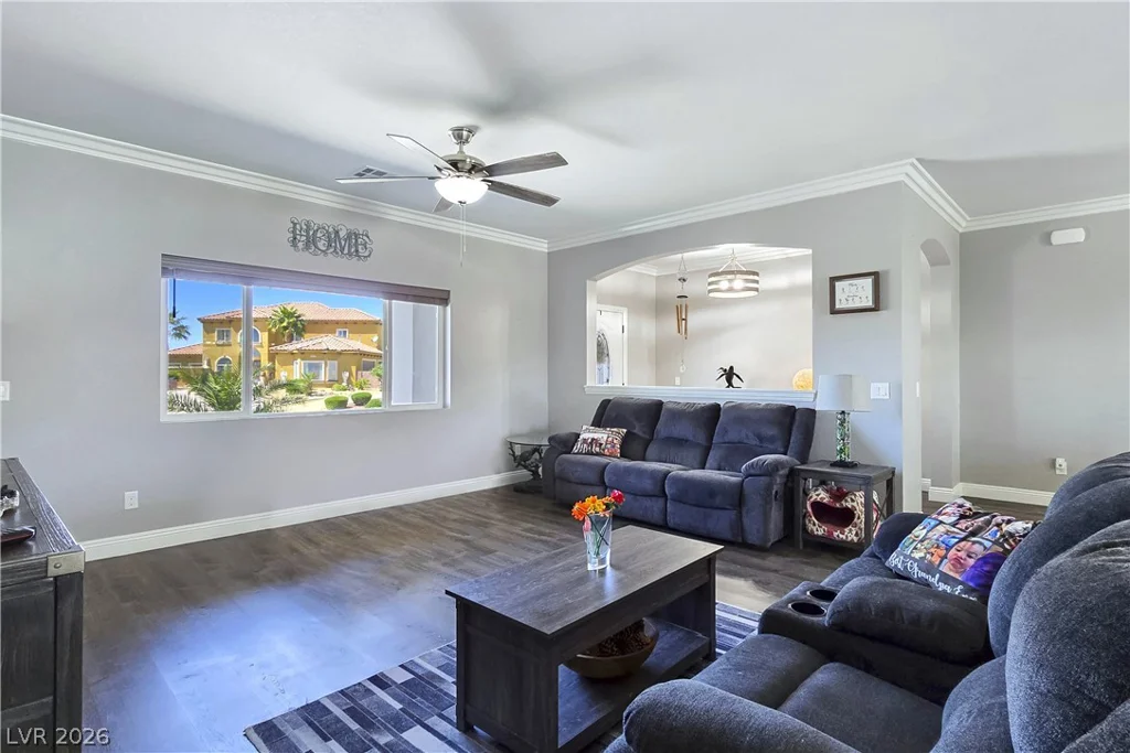 6611 Parkwood, Pahrump, NV 89061