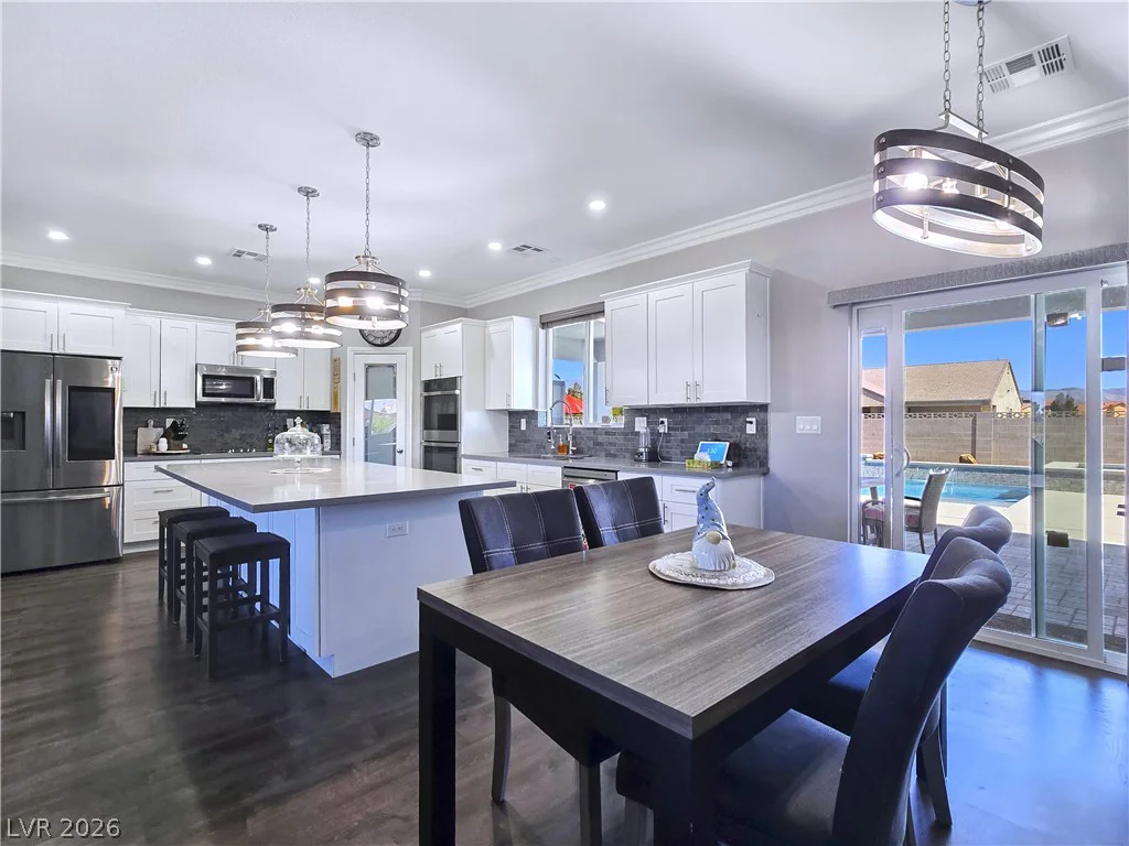 6611 Parkwood, Pahrump, NV 89061
