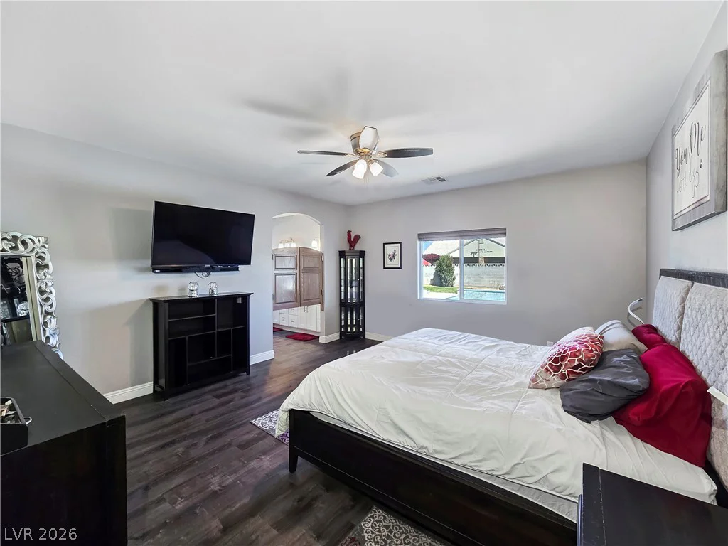 6611 Parkwood, Pahrump, NV 89061