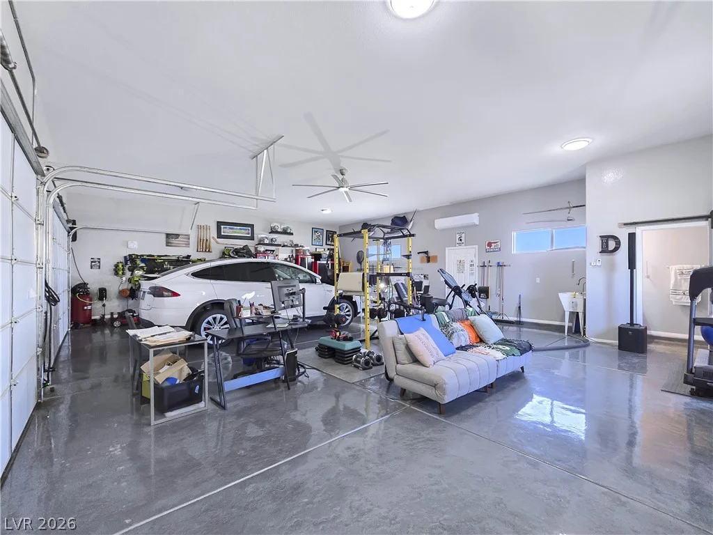 6611 Parkwood, Pahrump, NV 89061