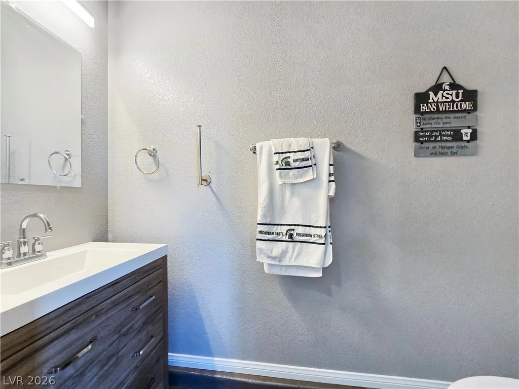 6611 Parkwood, Pahrump, NV 89061