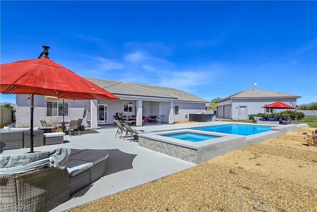 6611 Parkwood, Pahrump, NV 89061