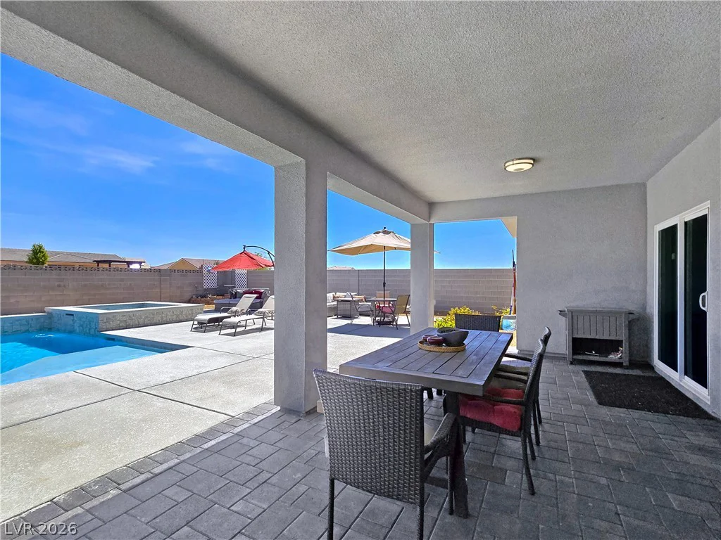 6611 Parkwood, Pahrump, NV 89061