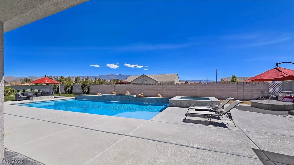 6611 Parkwood, Pahrump, NV 89061