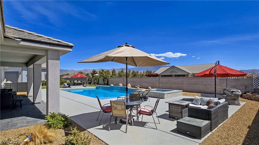 6611 Parkwood, Pahrump, NV 89061