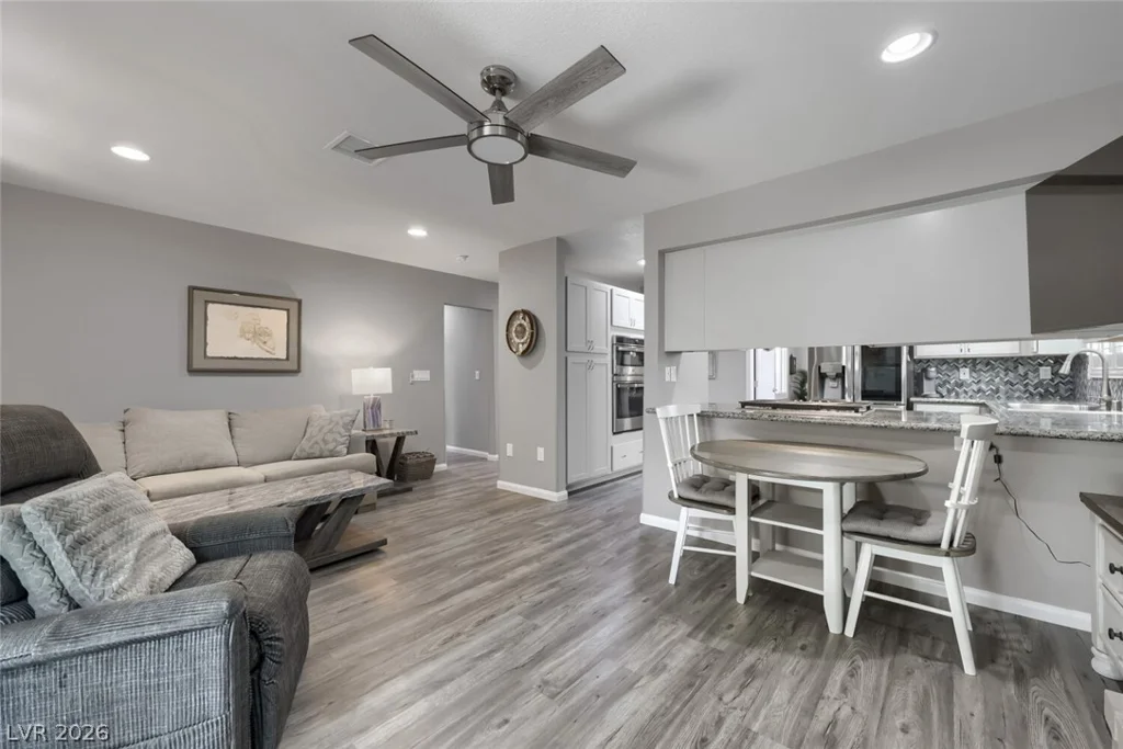 4005 Maryland, Las Vegas, NV 89121