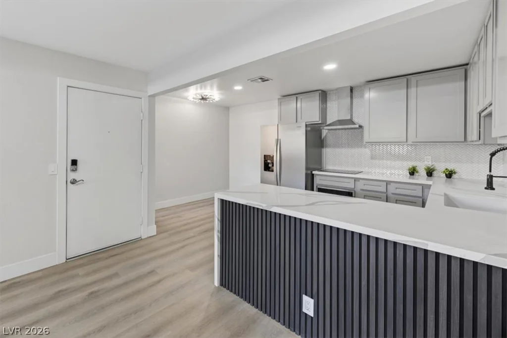 3151 Soaring Gulls, Las Vegas, NV 89128