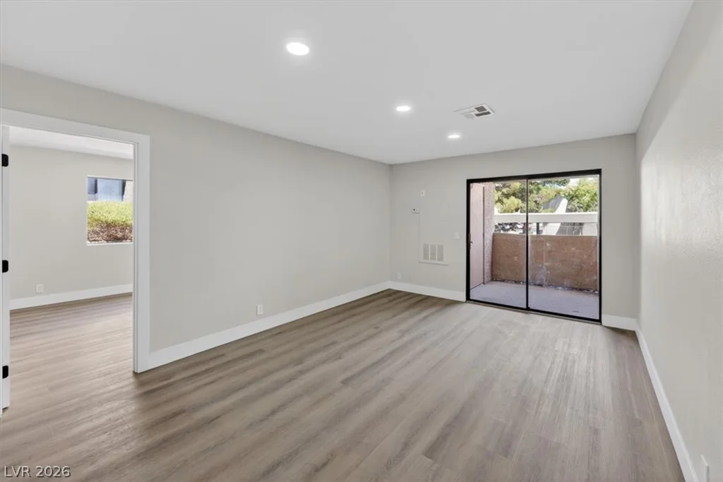 3151 Soaring Gulls, Las Vegas, NV 89128