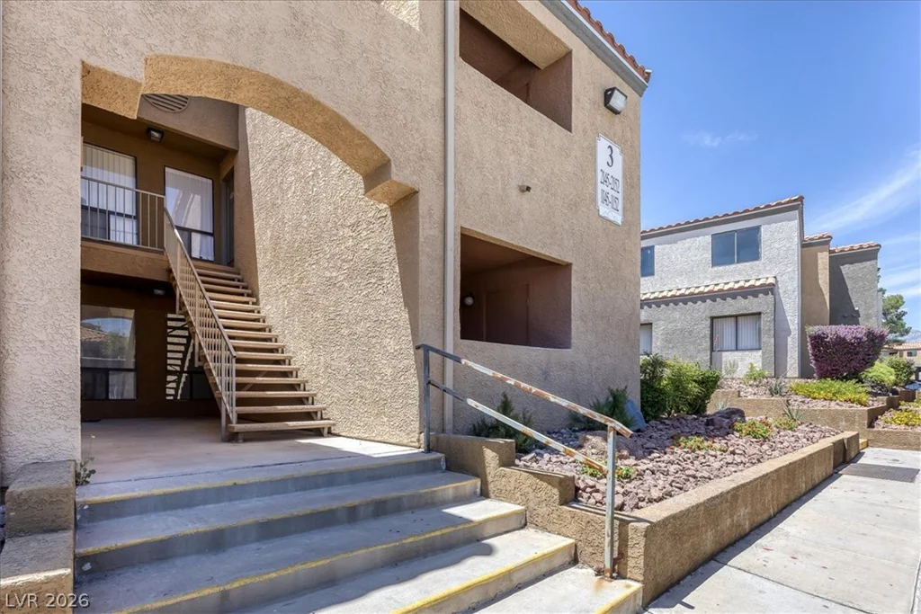 3151 Soaring Gulls, Las Vegas, NV 89128