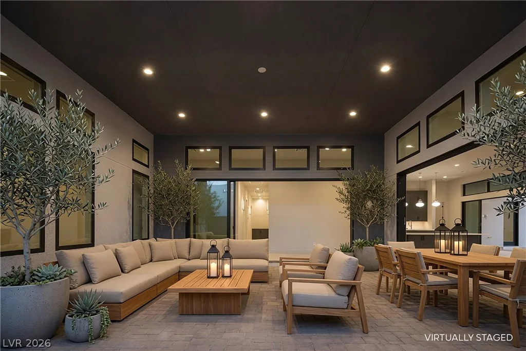 11050 Desert Heights, Las Vegas, NV 89135