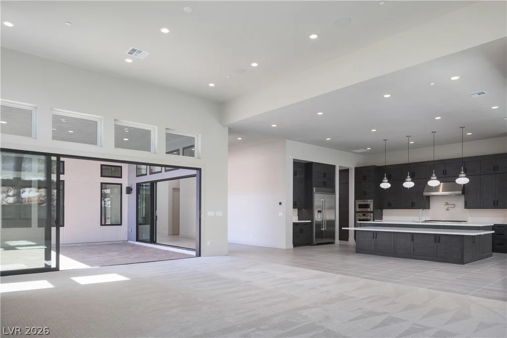 11050 Desert Heights, Las Vegas, NV 89135