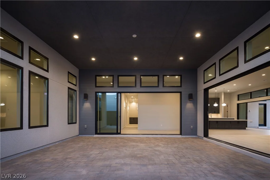 11050 Desert Heights, Las Vegas, NV 89135