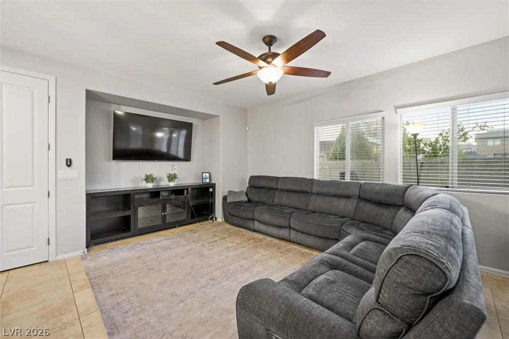 1320 Evans Canyon, North Las Vegas, NV 89031