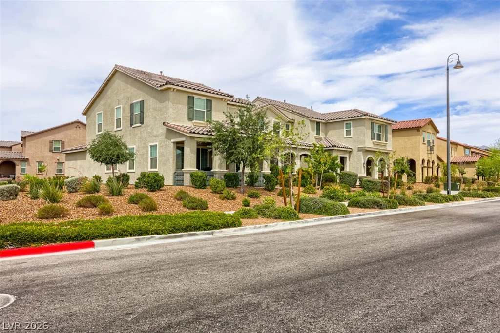 3316 Palindrome, Henderson, NV 89044