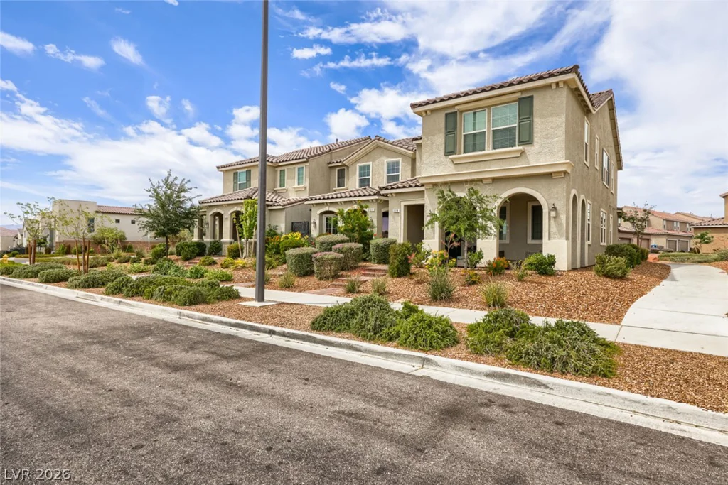 3316 Palindrome, Henderson, NV 89044