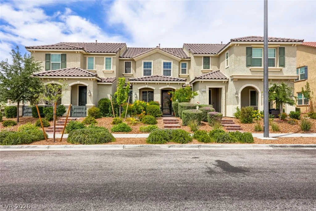 3316 Palindrome, Henderson, NV 89044