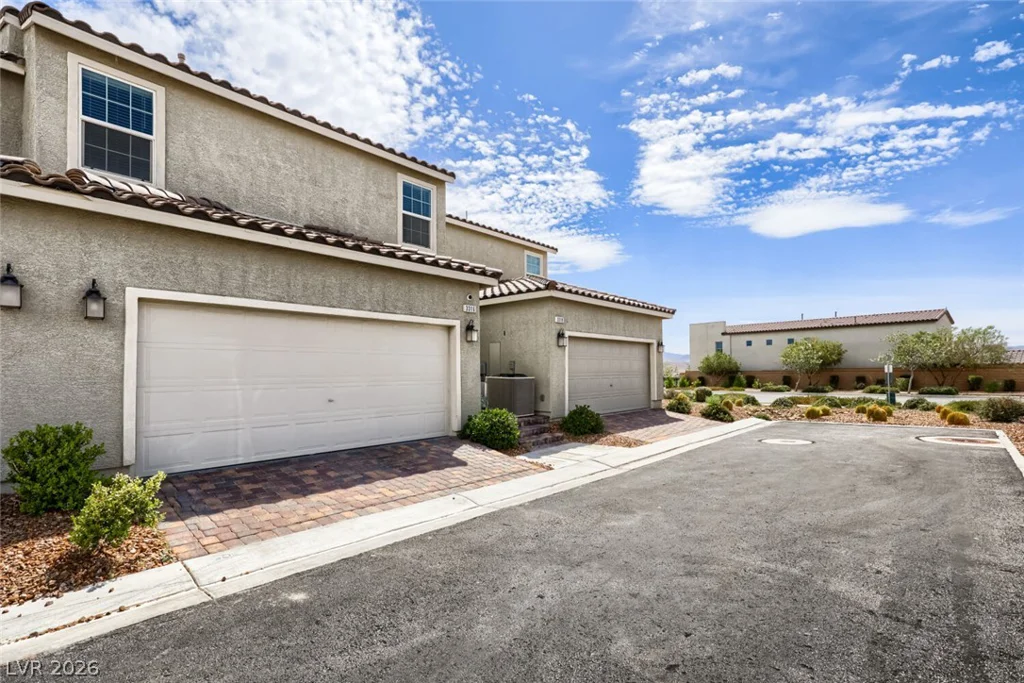 3316 Palindrome, Henderson, NV 89044