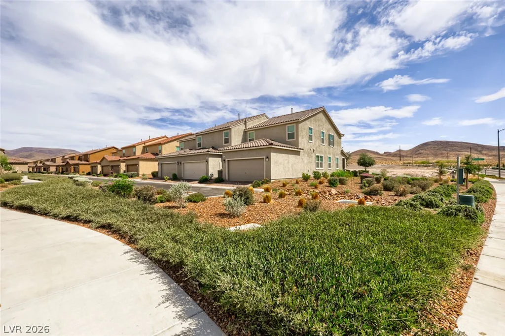 3316 Palindrome, Henderson, NV 89044