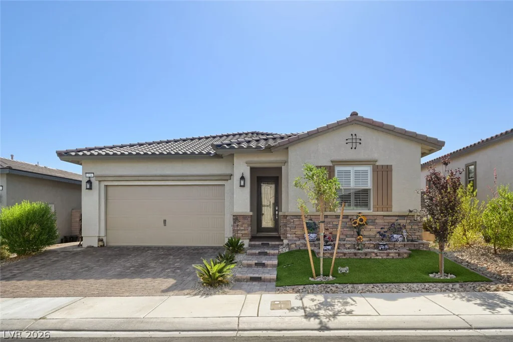 724 Dowland, Henderson, NV 89011