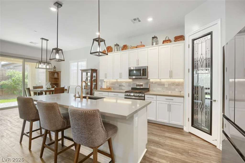 724 Dowland, Henderson, NV 89011