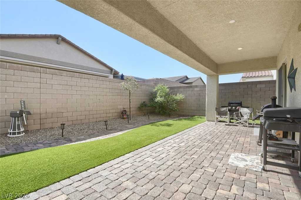724 Dowland, Henderson, NV 89011