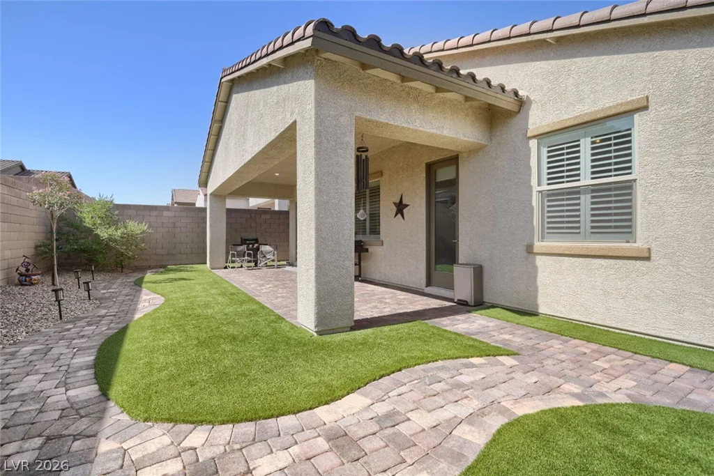 724 Dowland, Henderson, NV 89011