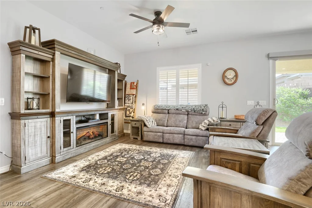 724 Dowland, Henderson, NV 89011