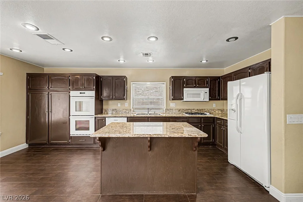 1825 Glenwillow, Las Vegas, NV 89117