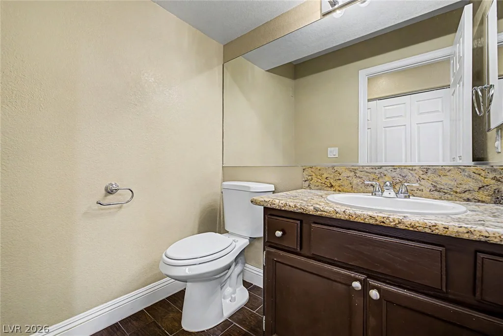 1825 Glenwillow, Las Vegas, NV 89117