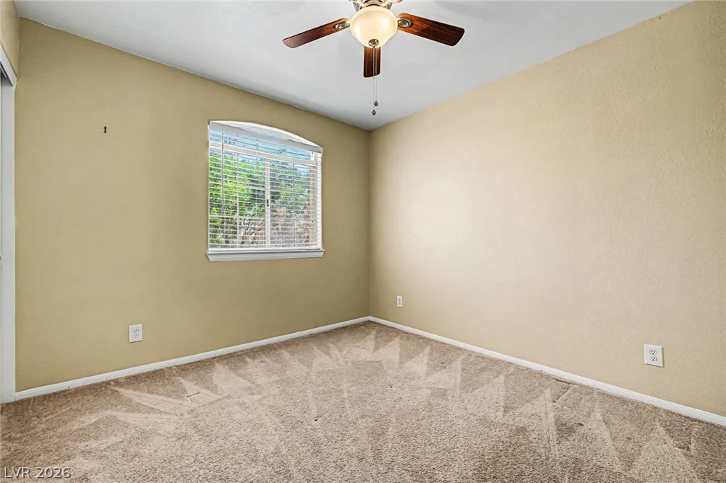 1825 Glenwillow, Las Vegas, NV 89117