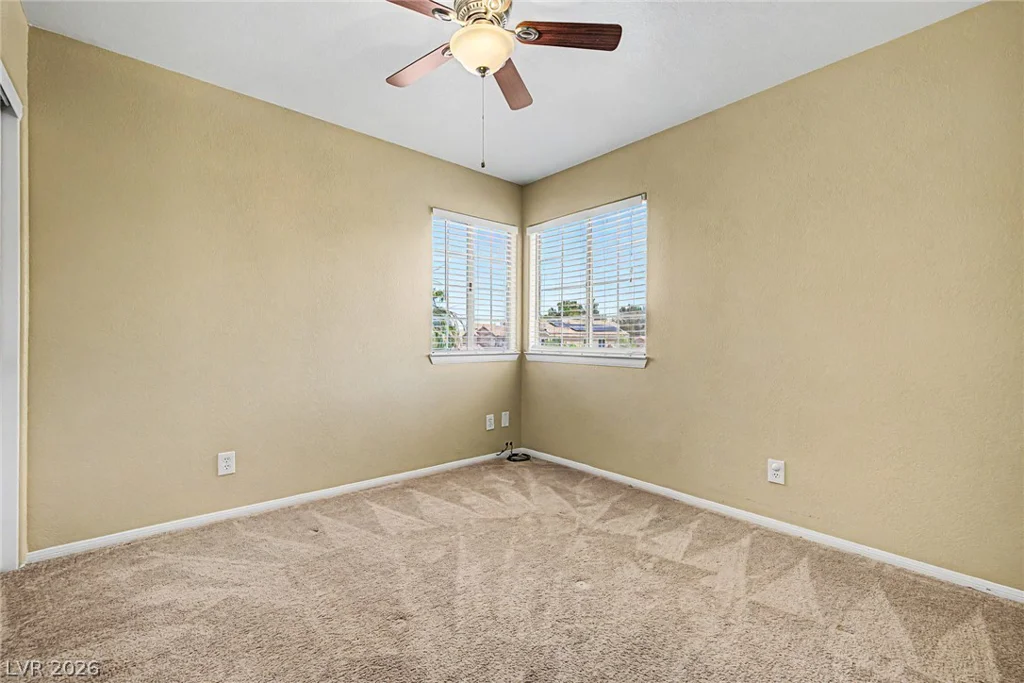 1825 Glenwillow, Las Vegas, NV 89117