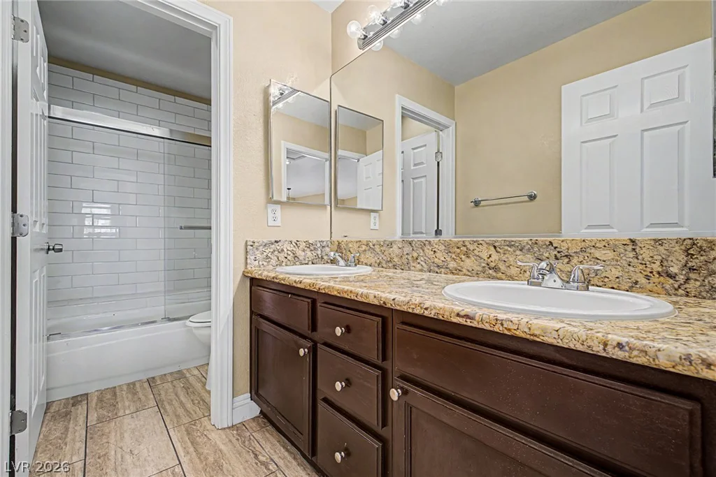 1825 Glenwillow, Las Vegas, NV 89117