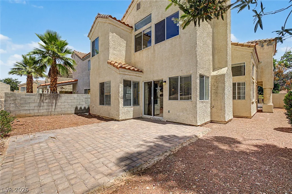 1825 Glenwillow, Las Vegas, NV 89117
