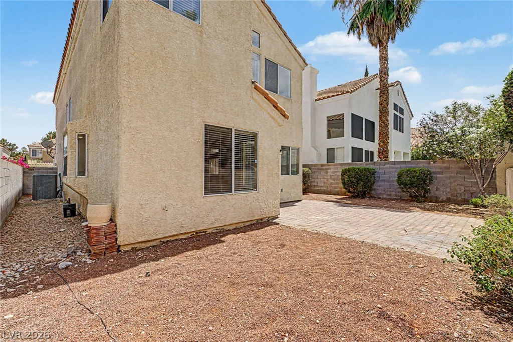 1825 Glenwillow, Las Vegas, NV 89117