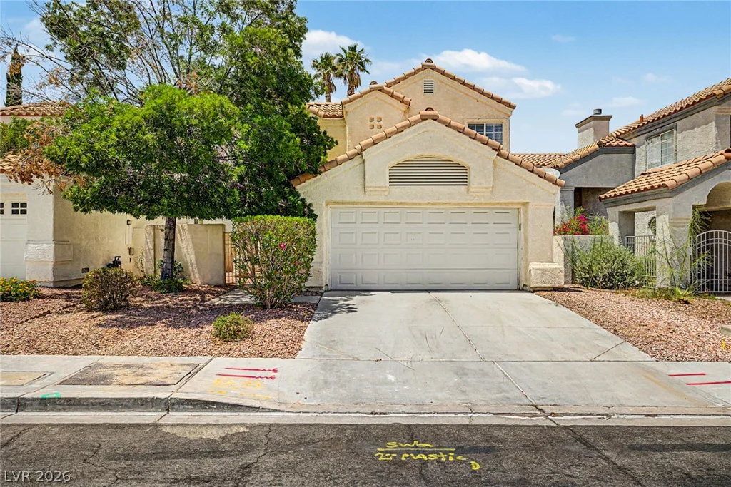 1825 Glenwillow, Las Vegas, NV 89117