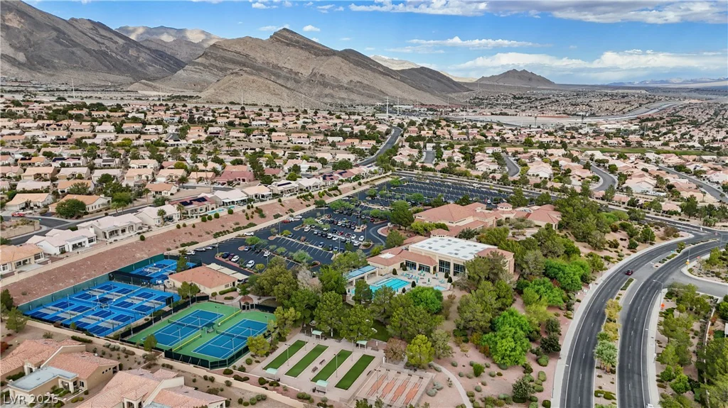 10312 Bent Brook, Las Vegas, NV 89134