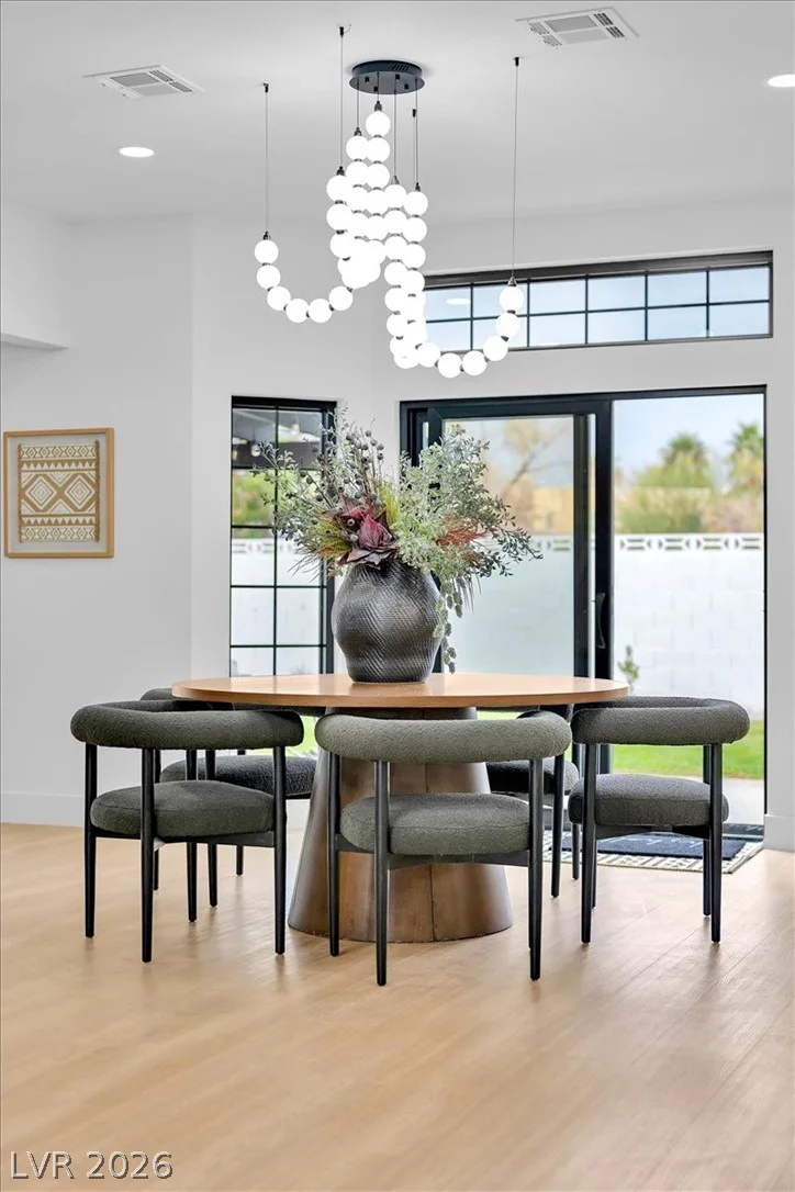 2720 Tioga Pines, Las Vegas, NV 89117