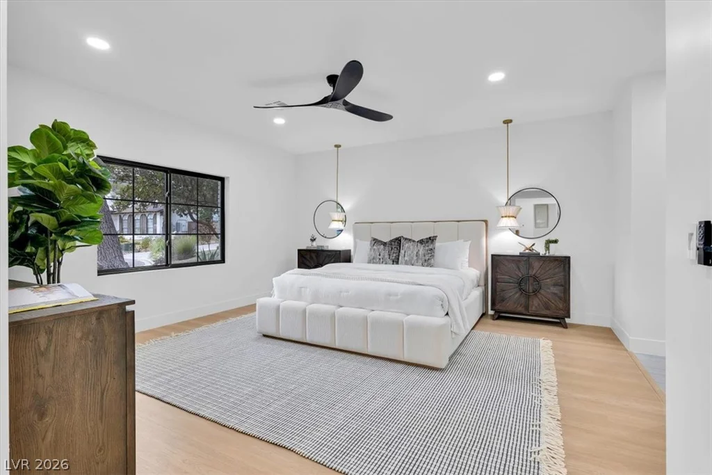 2720 Tioga Pines, Las Vegas, NV 89117