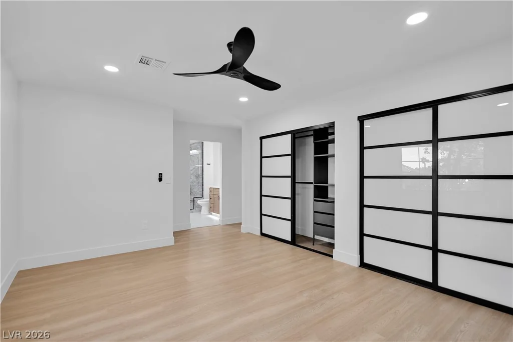 2720 Tioga Pines, Las Vegas, NV 89117
