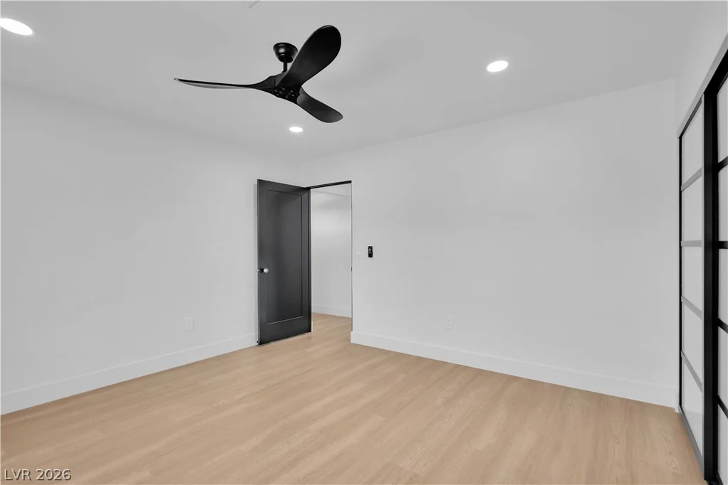 2720 Tioga Pines, Las Vegas, NV 89117