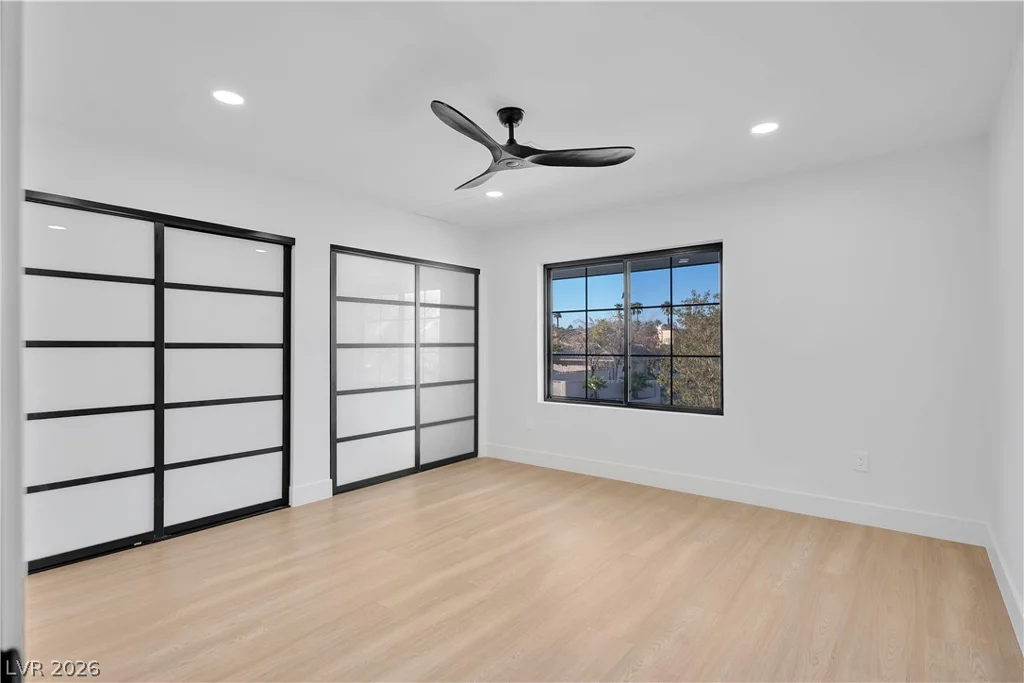 2720 Tioga Pines, Las Vegas, NV 89117