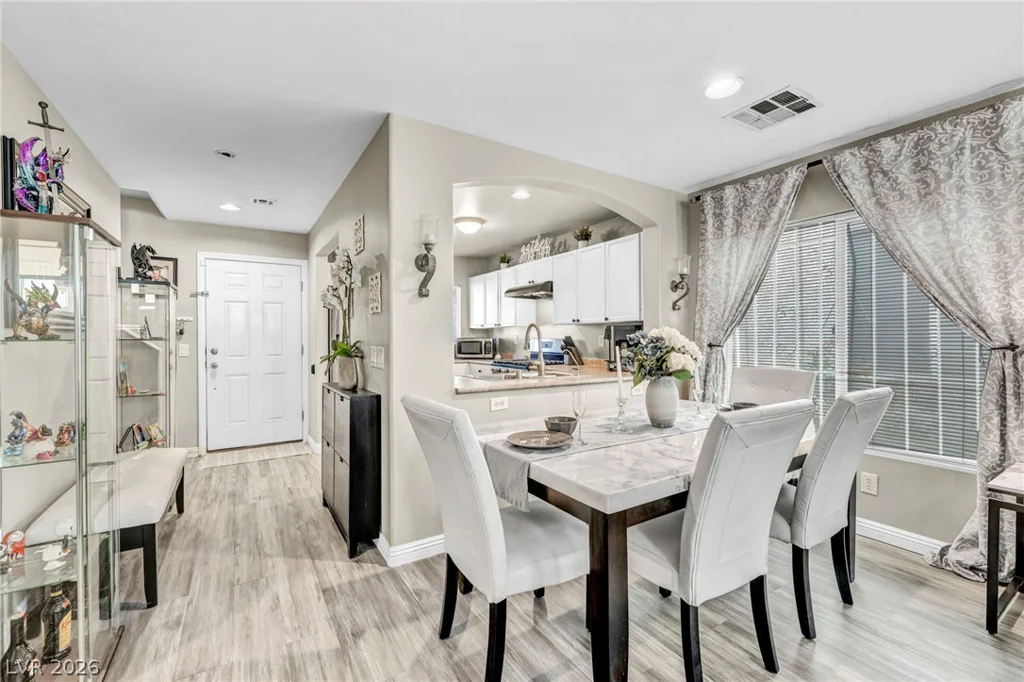 9116 Alluring, Las Vegas, NV 89149