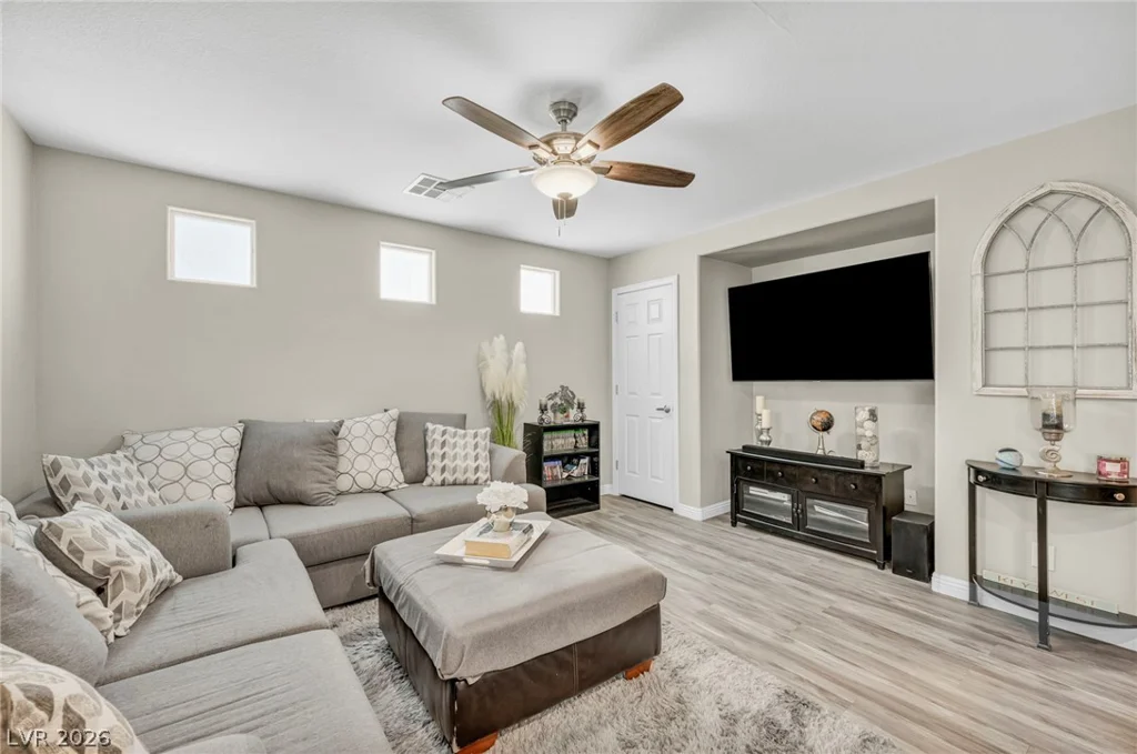 9116 Alluring, Las Vegas, NV 89149
