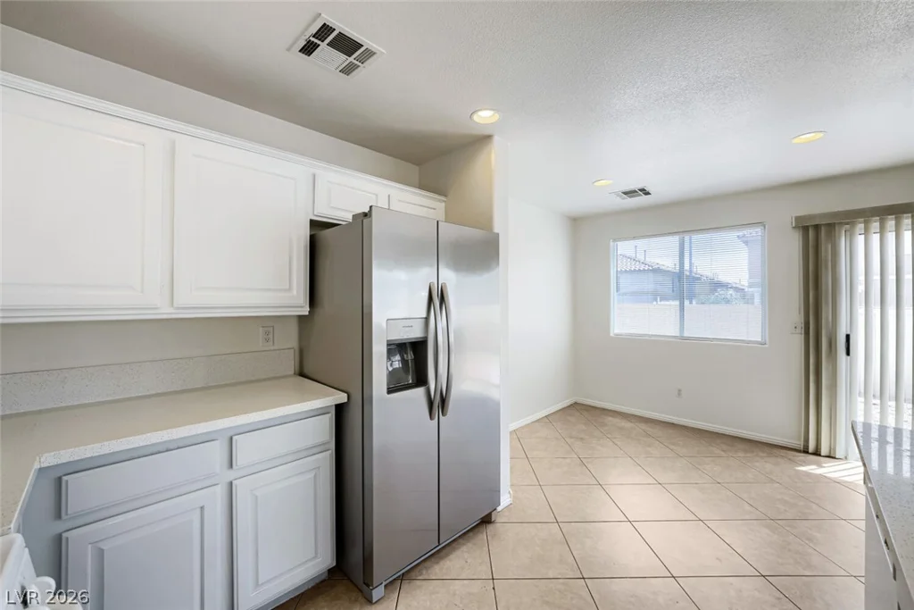 990 Cantabria Heights, Las Vegas, NV 89183