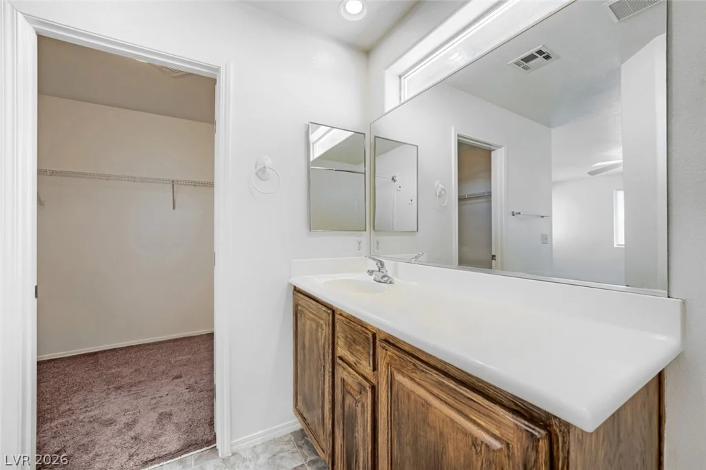 990 Cantabria Heights, Las Vegas, NV 89183