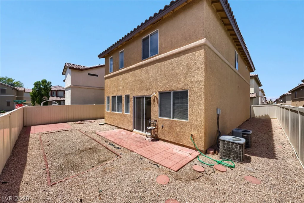 990 Cantabria Heights, Las Vegas, NV 89183
